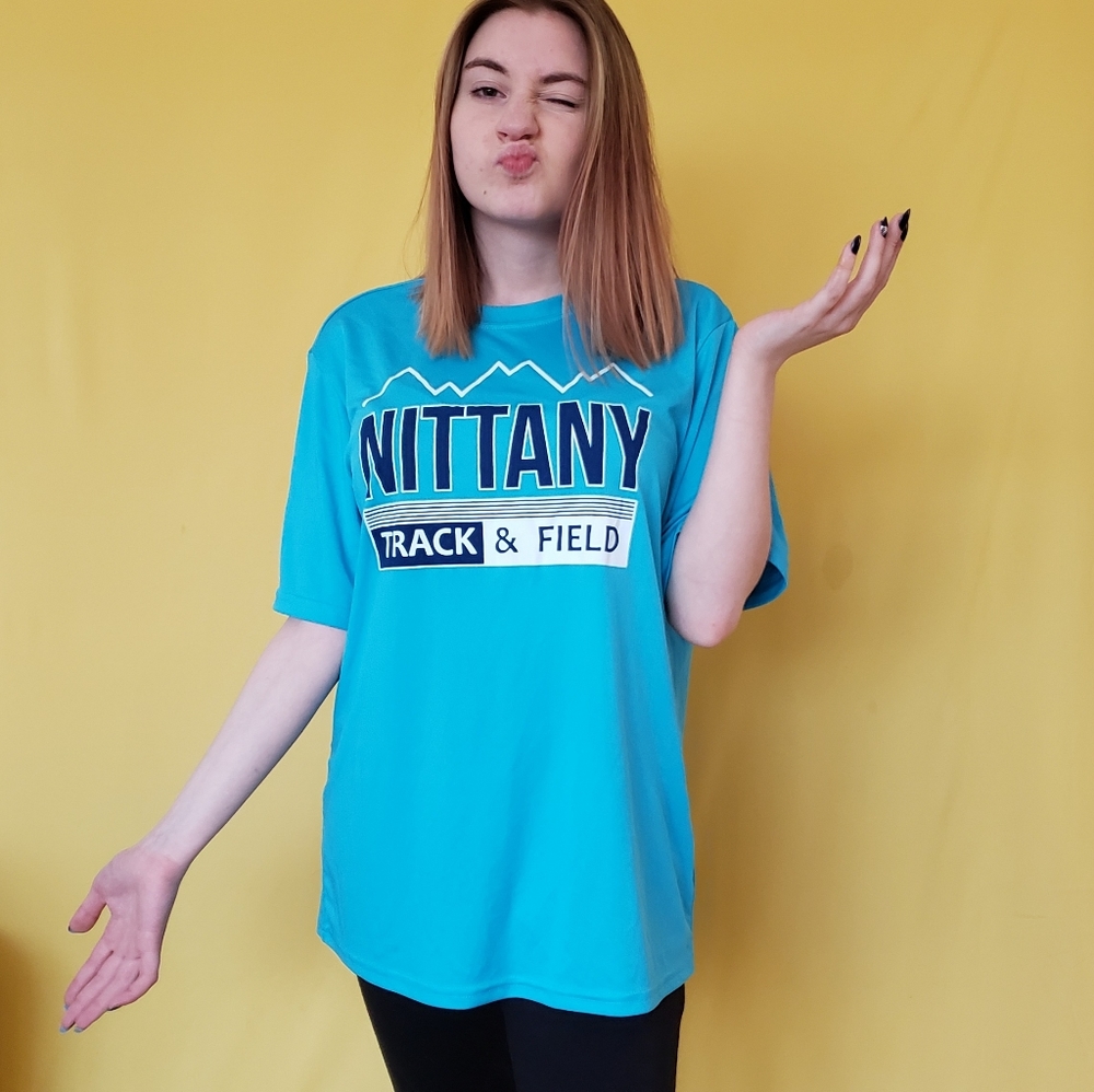 Athletic shirt
